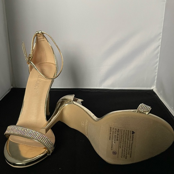 Beautiful Party Heels - Picture 3 of 4